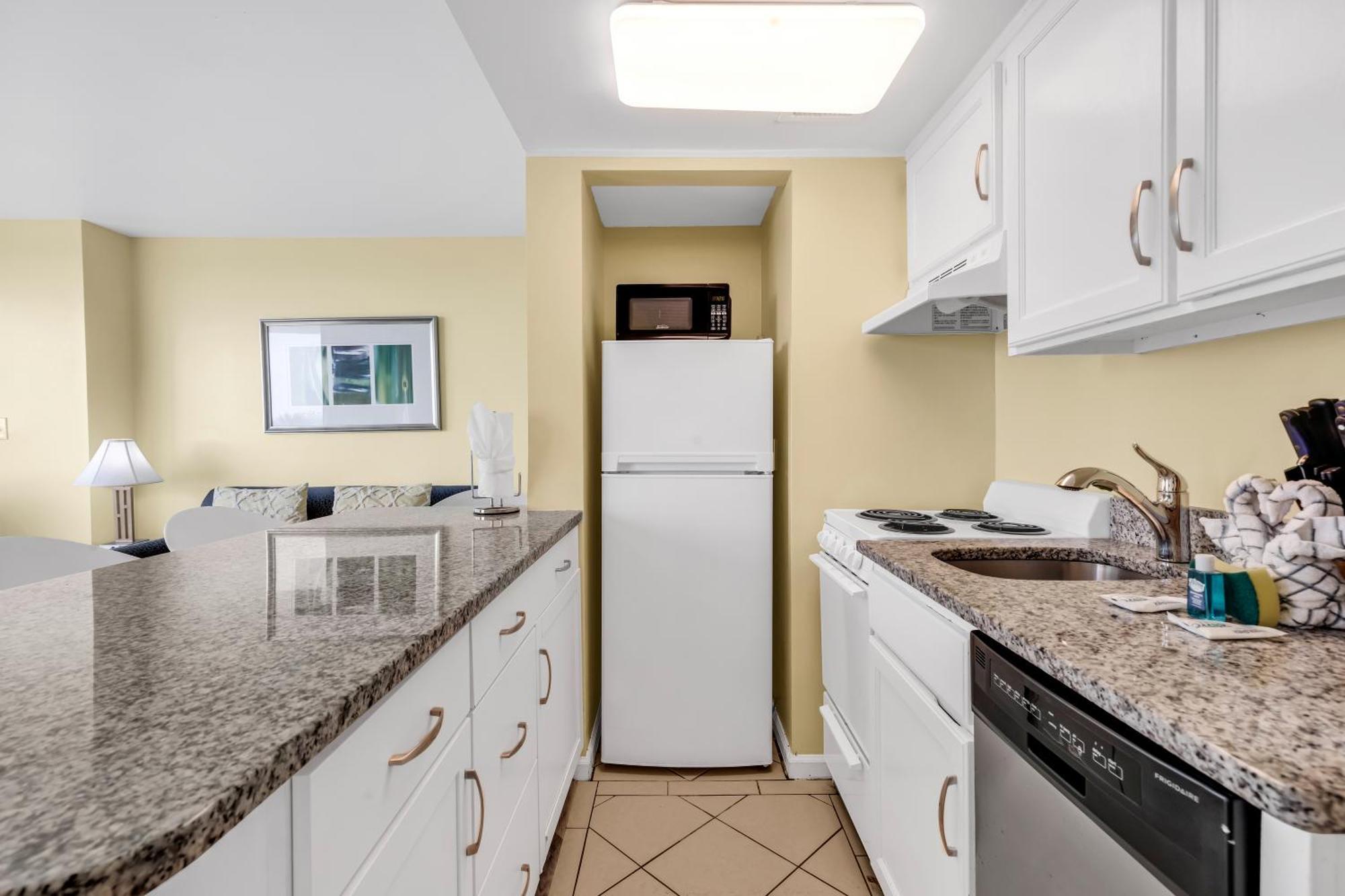 Oceanfront Condo Steps To The Beach W No Resort Fees Myrtle Beach Eksteriør bilde